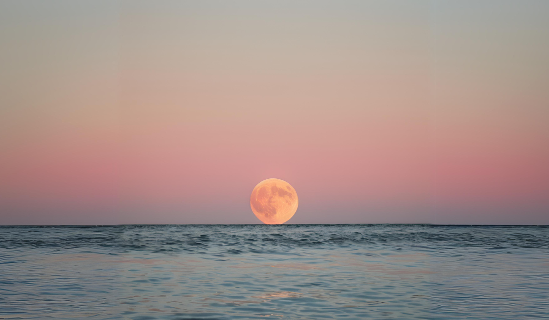 La Luna de Fresa: Un Espectáculo Astronómico con Raíces Ancestrales
